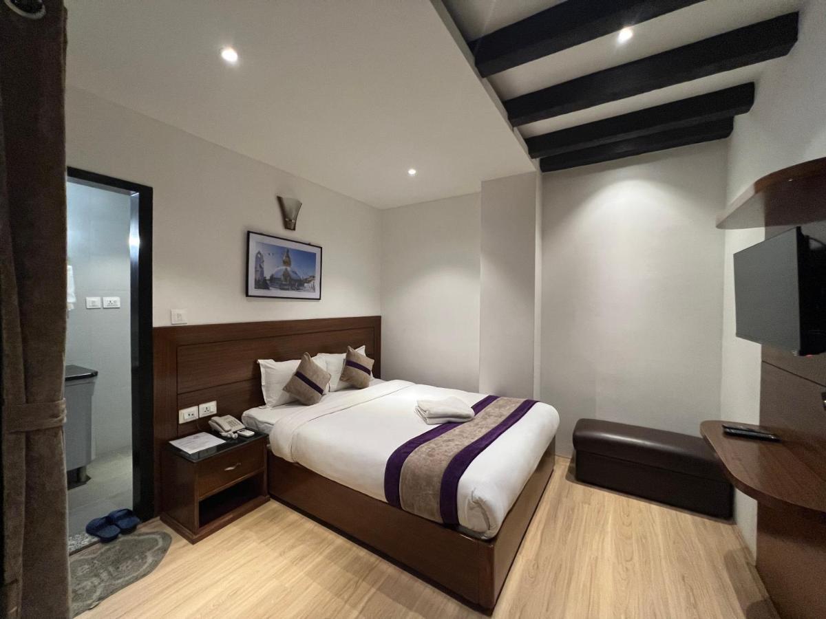 Hotel New Era กาฐมาณฑุ ภายนอก รูปภาพ