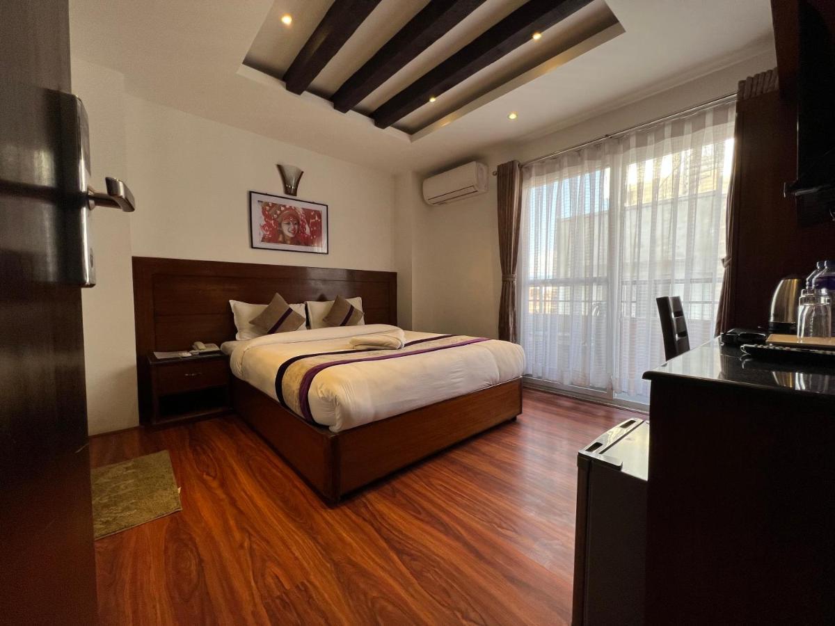Hotel New Era กาฐมาณฑุ ภายนอก รูปภาพ